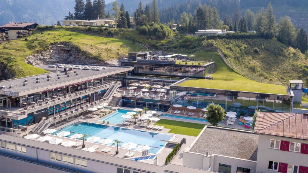 Felsentherme Bad Gastein – Wellness mit Bergblick