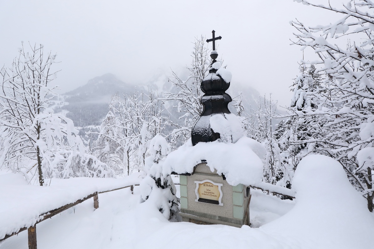 Kreuzweg Winter