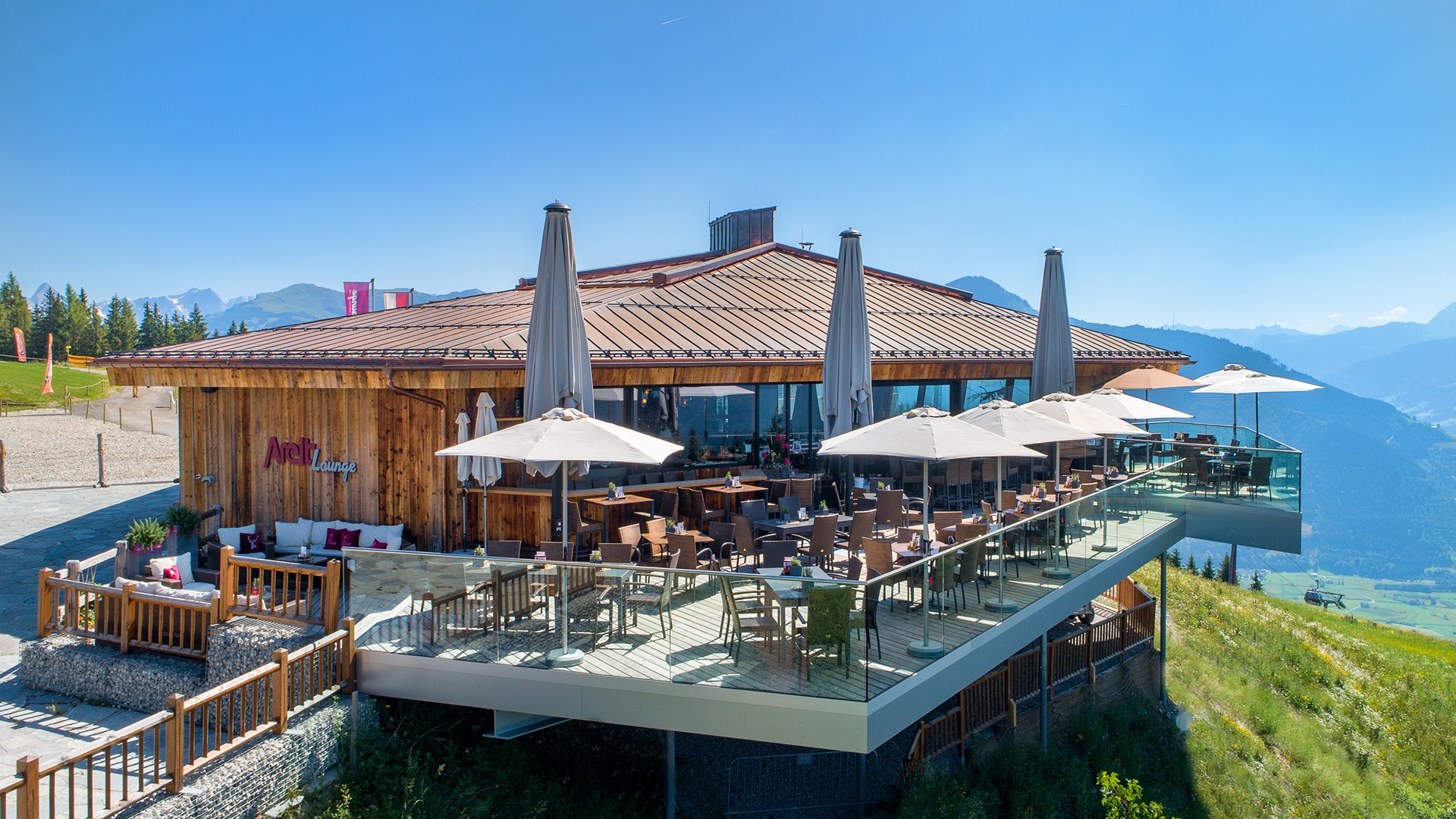 Areitlounge mit Panoramaterrasse und tollem Ausblick