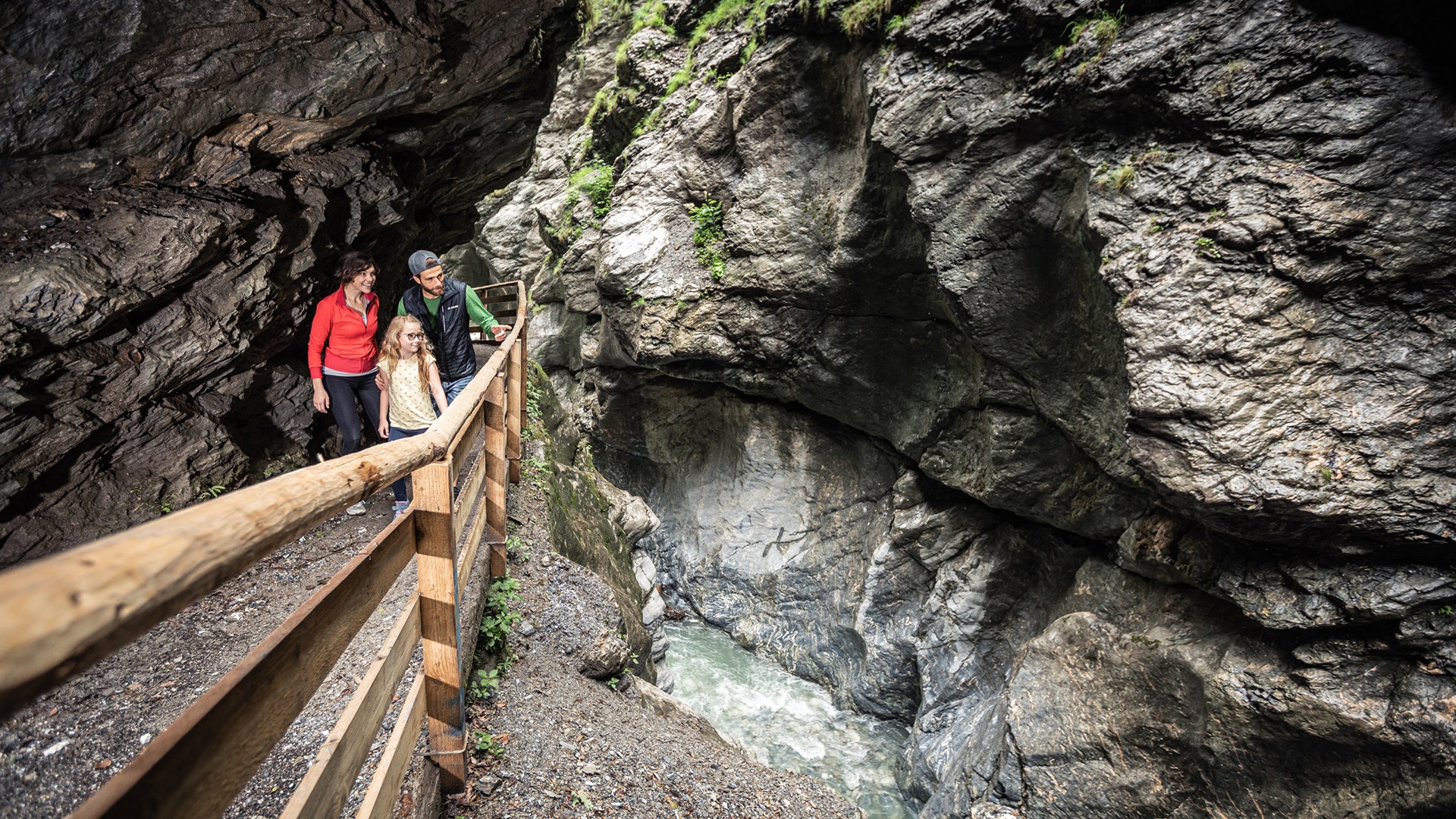 Family adventure at Liechtensteinklamm – St. Johann