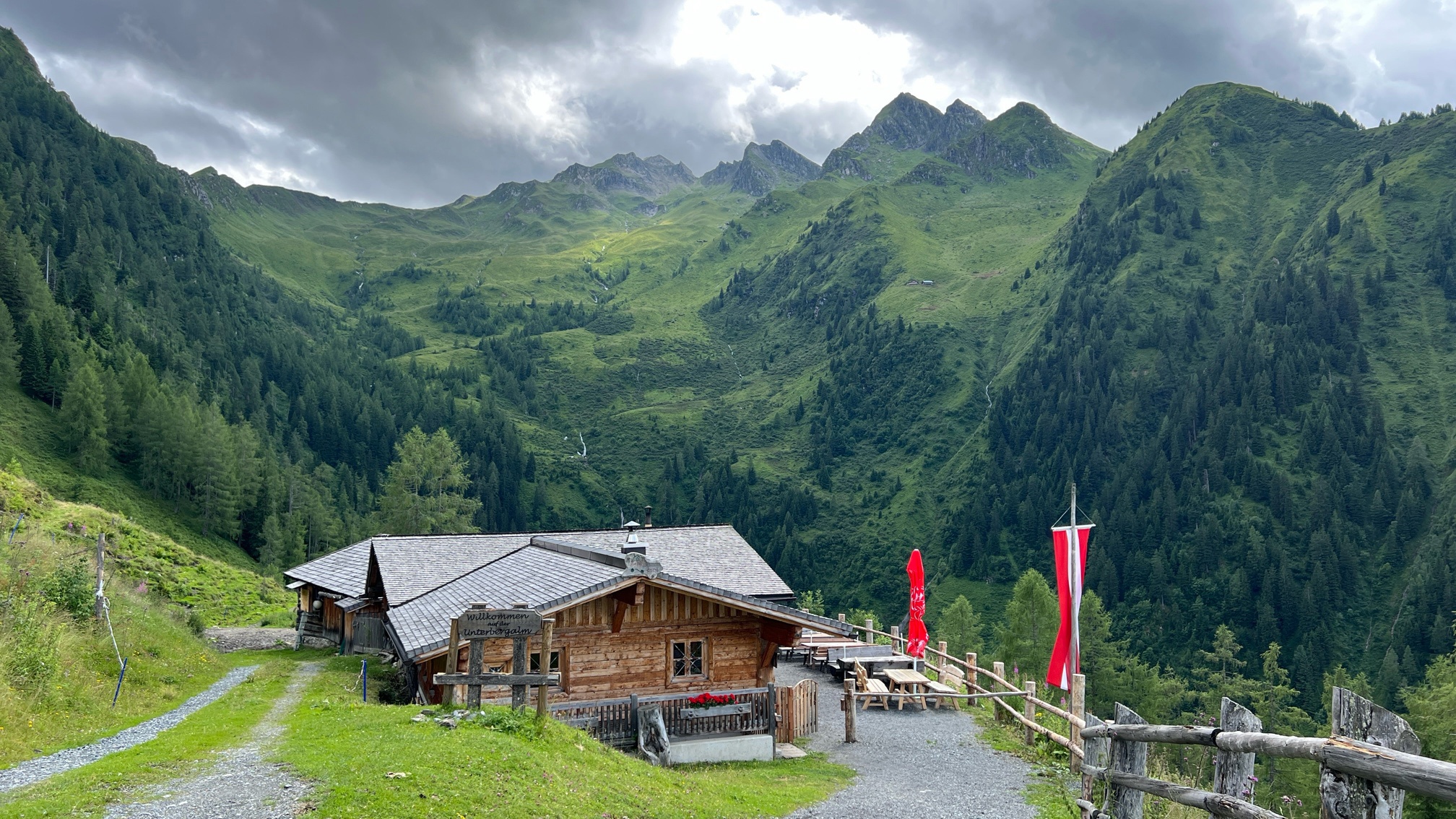 Unterbergalm - Authentic alpine charmat Maiskogel