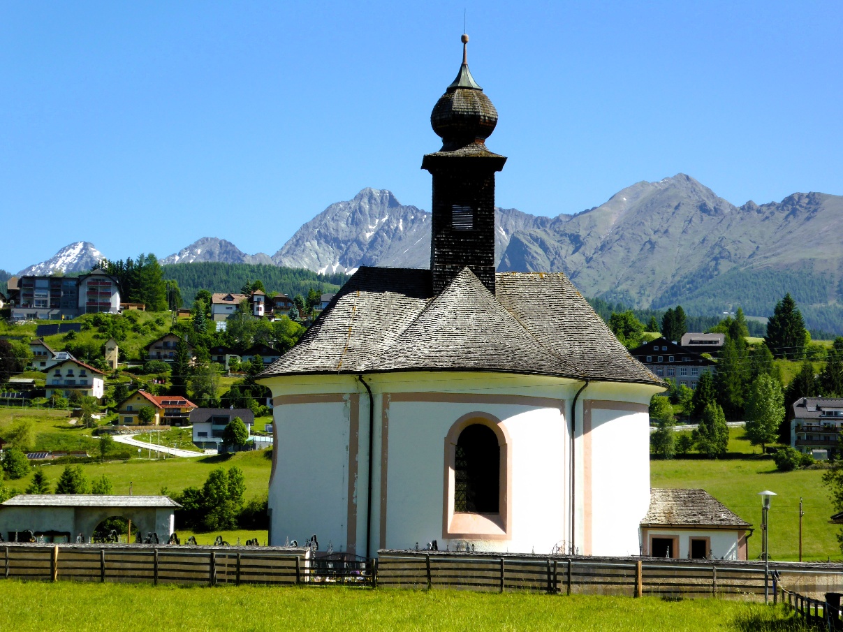 Vom ursprünglichen Kirchenzentrum Althofen ist es nicht mehr weit nach Mariapfarr.